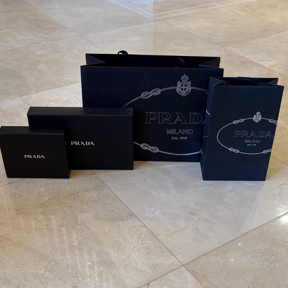 Prada Black Luxury Packaging Set